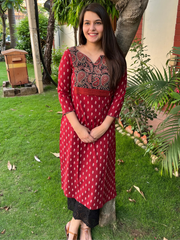 Maroon buti Ajrakh Yoke kurta