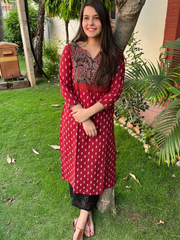 Maroon buti Ajrakh Yoke kurta