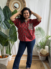 Maroon patchwork pocket shells shirt