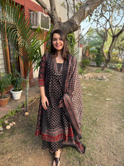 Black sanganeri Aline suit set