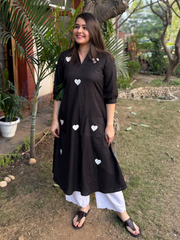 Black Heart embroidered Kurta with front pocket