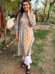 Beige Ferozi Kali kurta
