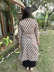 Cream Maroon buta Kurta