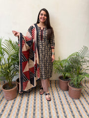 Black jaal suit set with designer duppata