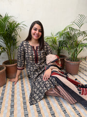 Black jaal suit set with designer duppata