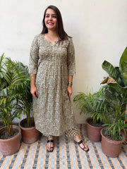 Mehendi floral pintucks Coord set