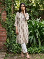 Cream Buta collar neck kurta
