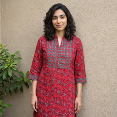 Red ban neck Yoke kurta