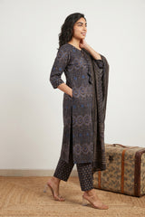 Black geometric Suit set