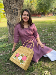 Rose pink embroidered linen kurta