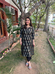 Mehendi black mix match kali kurta