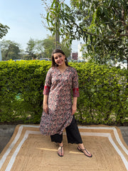 Beige overall floral printed kurta with border