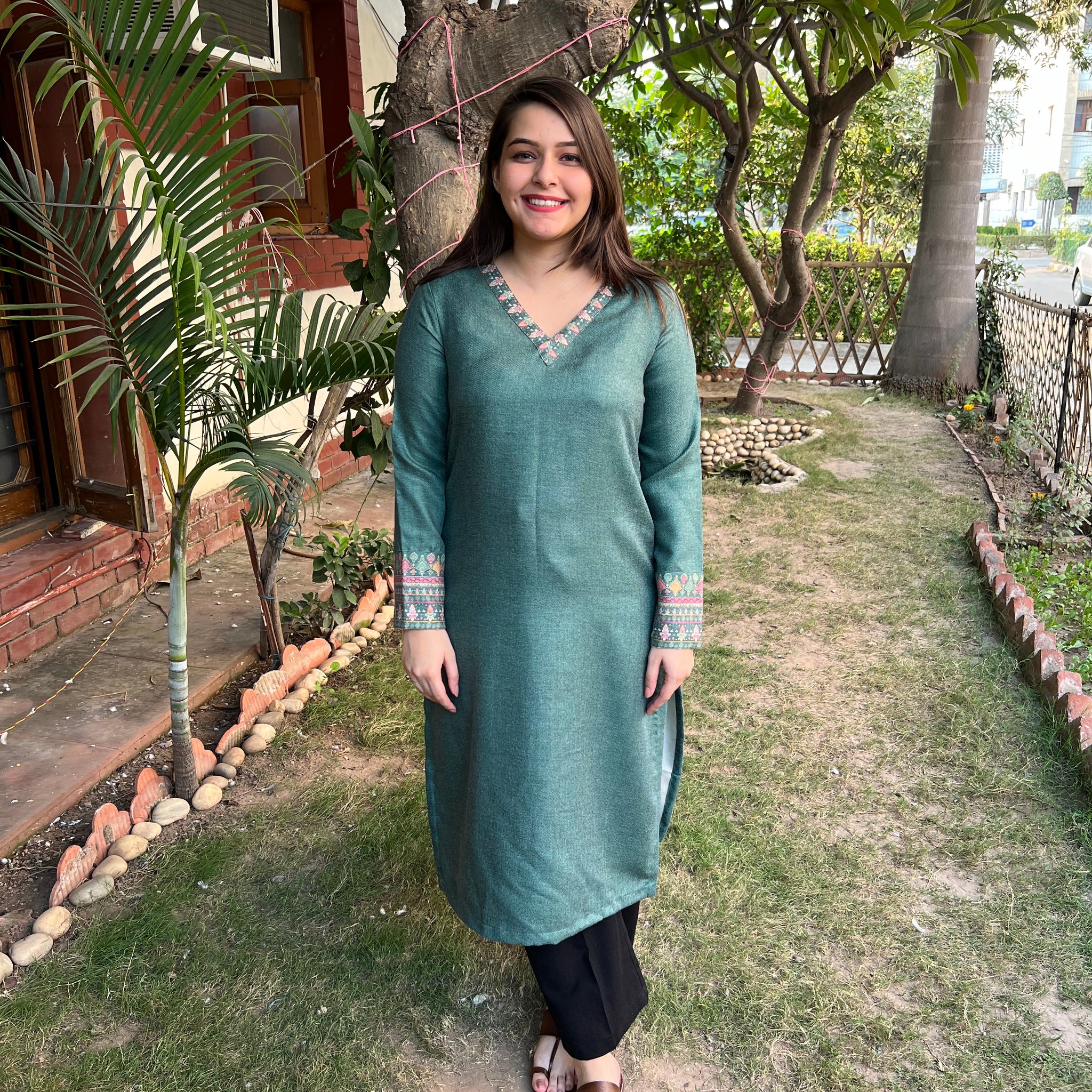 Sea Green border woollen kurta