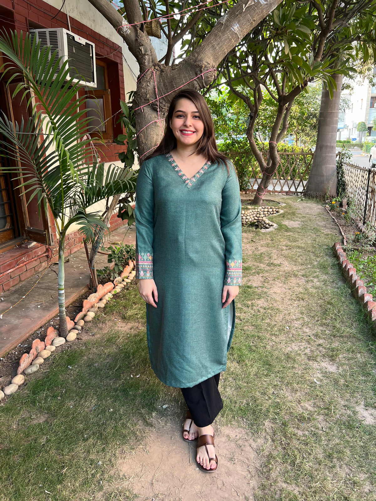 Sea Green border woollen kurta