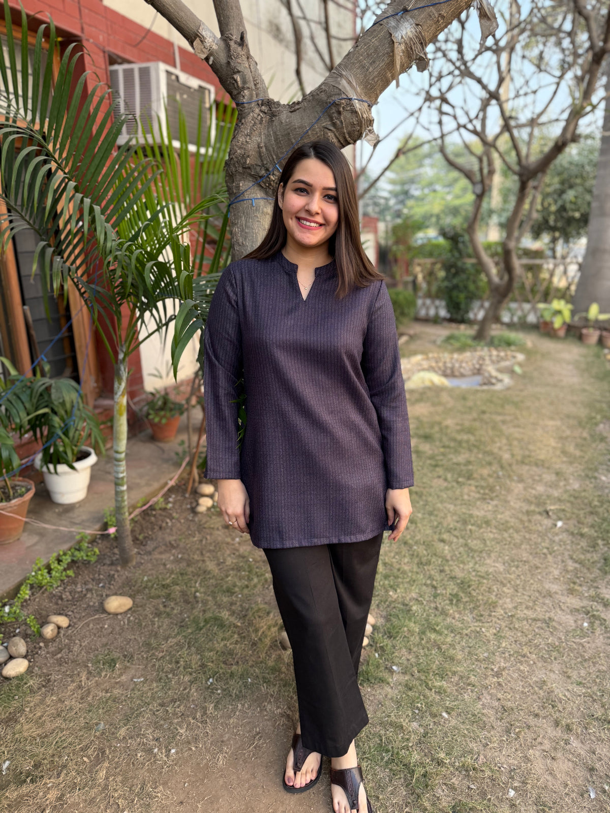 Blue self design woollen short kurti