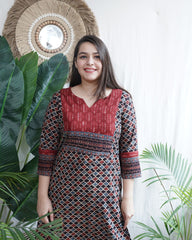 Grey Maroon Geometric yoke kurta