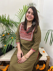 Mehendi embroidered yoke Long kurta - MYSANSKRITAM