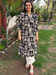 Black folk Ikat printed Kurta