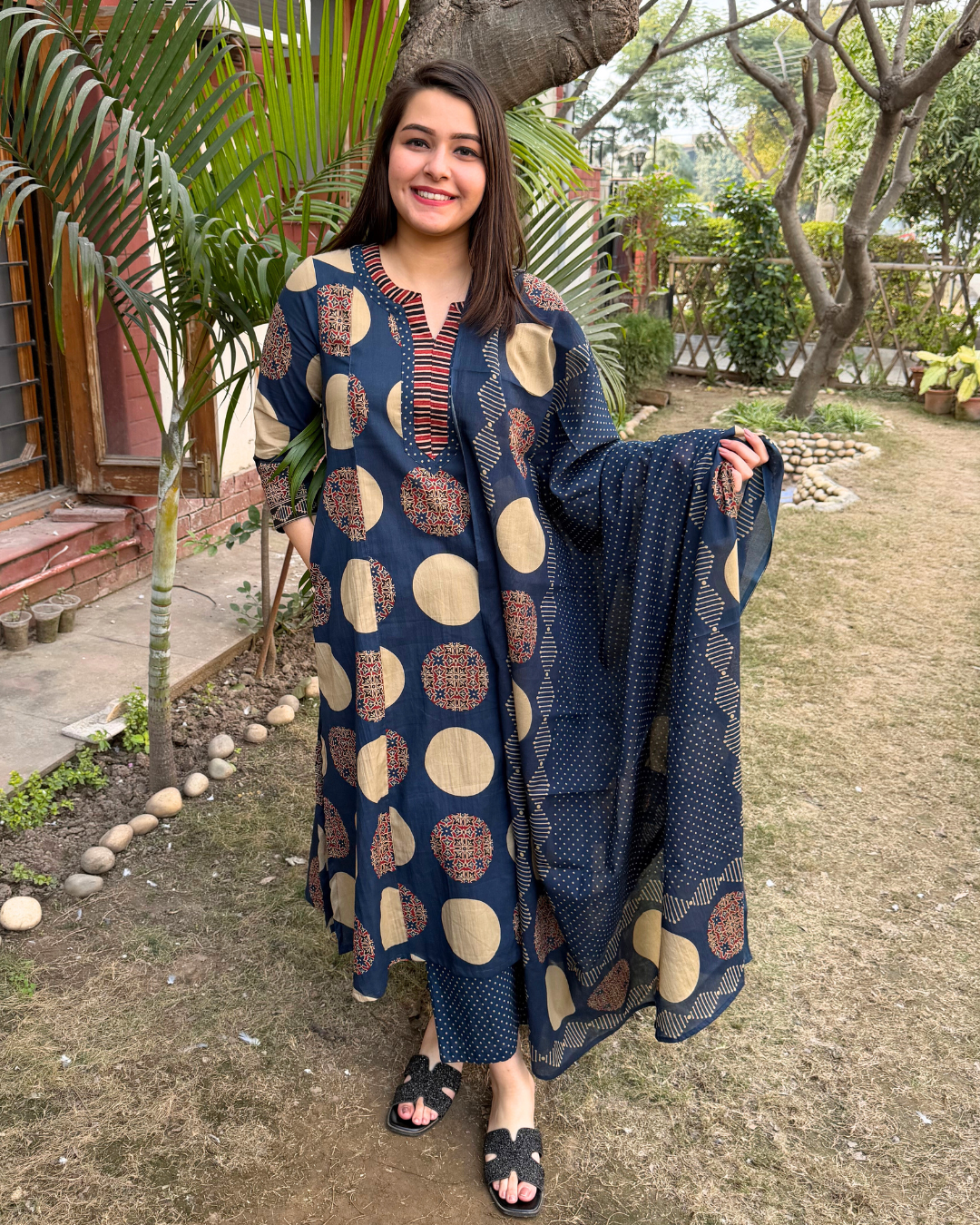 Indigo circle designer full suit set