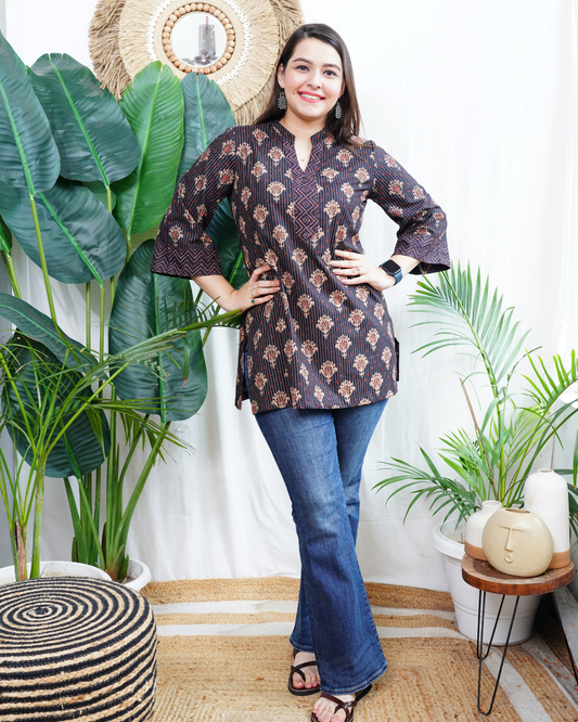 Black kantha print kurti