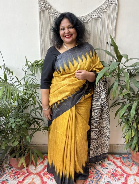 Yellow black Temple border Tussar Silk saree - MYSANSKRITAM