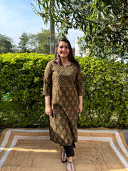 Mehendi green sanganeri yoke kurta