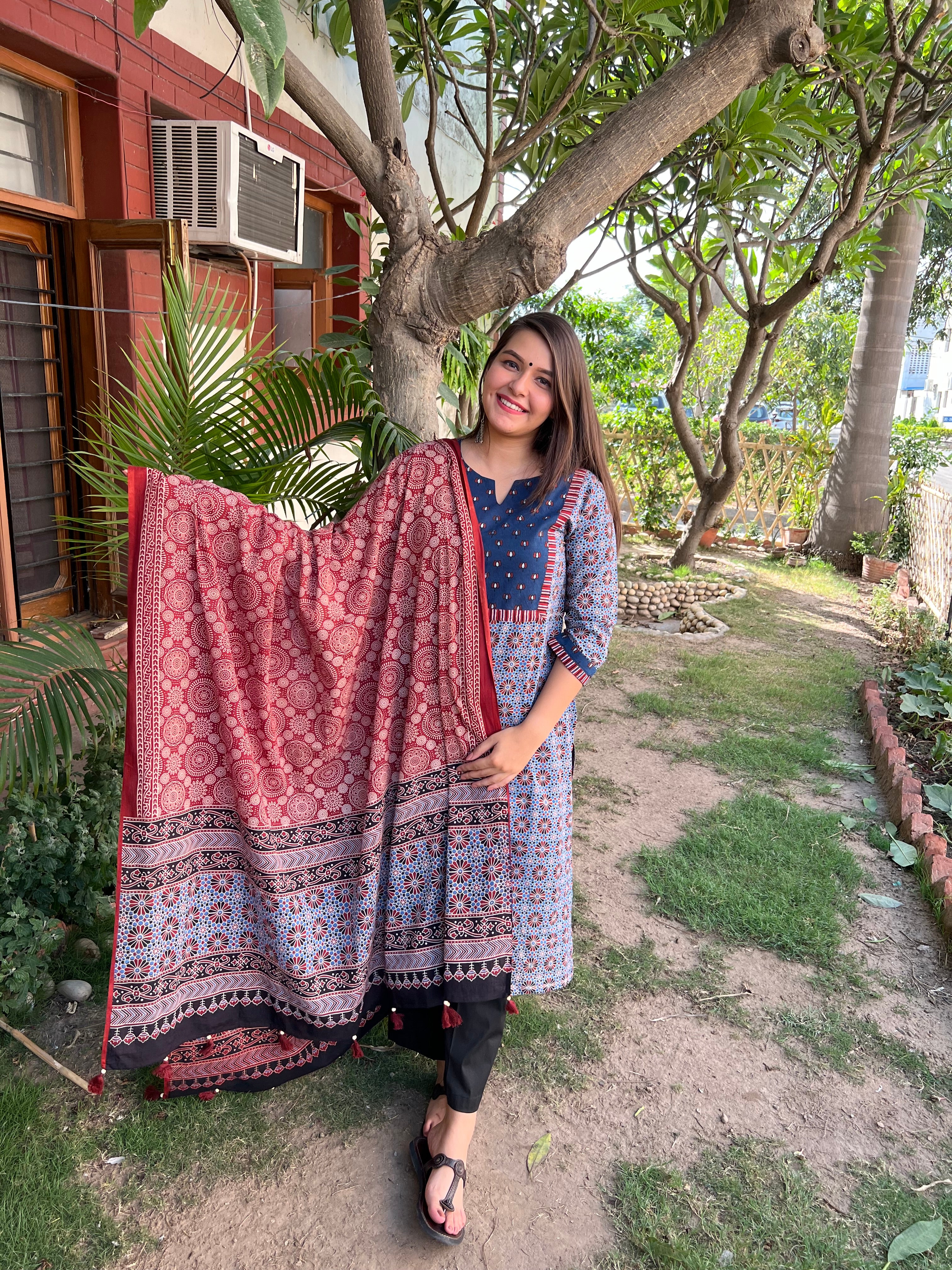 kurti set with dupatta