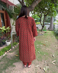 Maroon geometric gather style Coord set