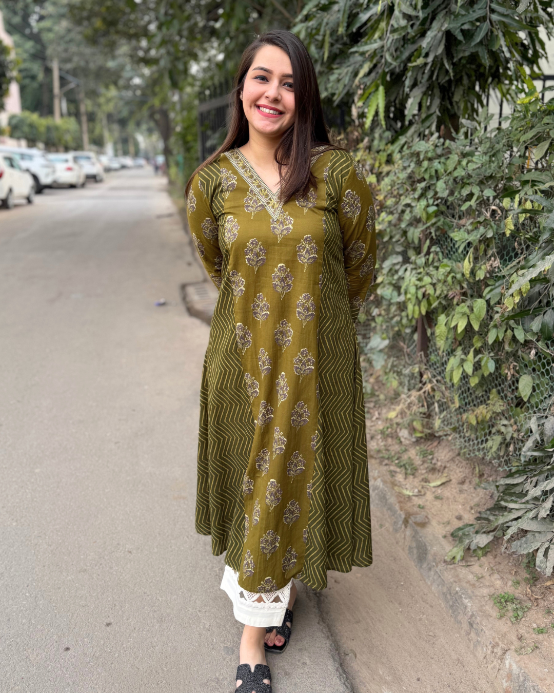 Mehendi green aline kurta with pocket