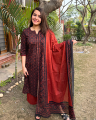 Maroon black geometric full suit set