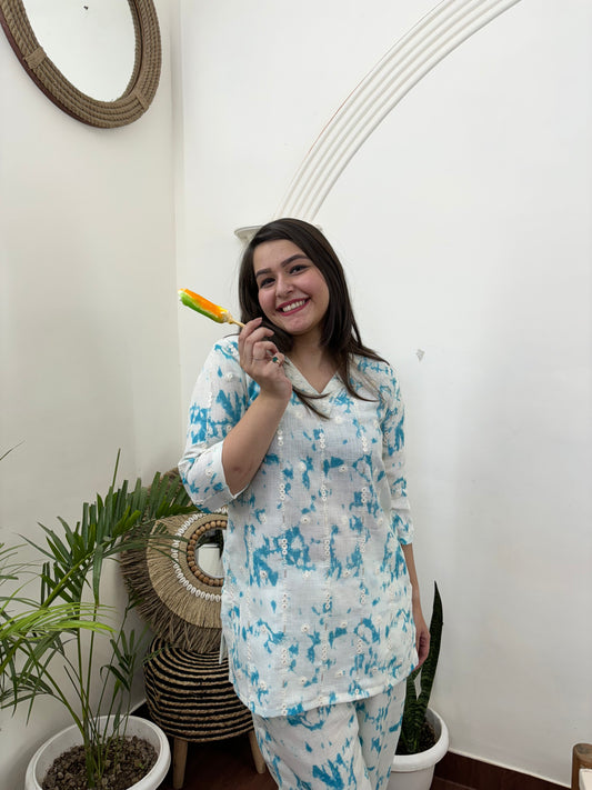 Ferozi Tie-Dye embroidered kurti
