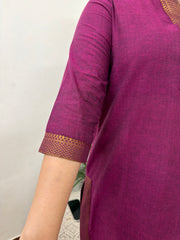 Onion pink Narayanpeth border kurti