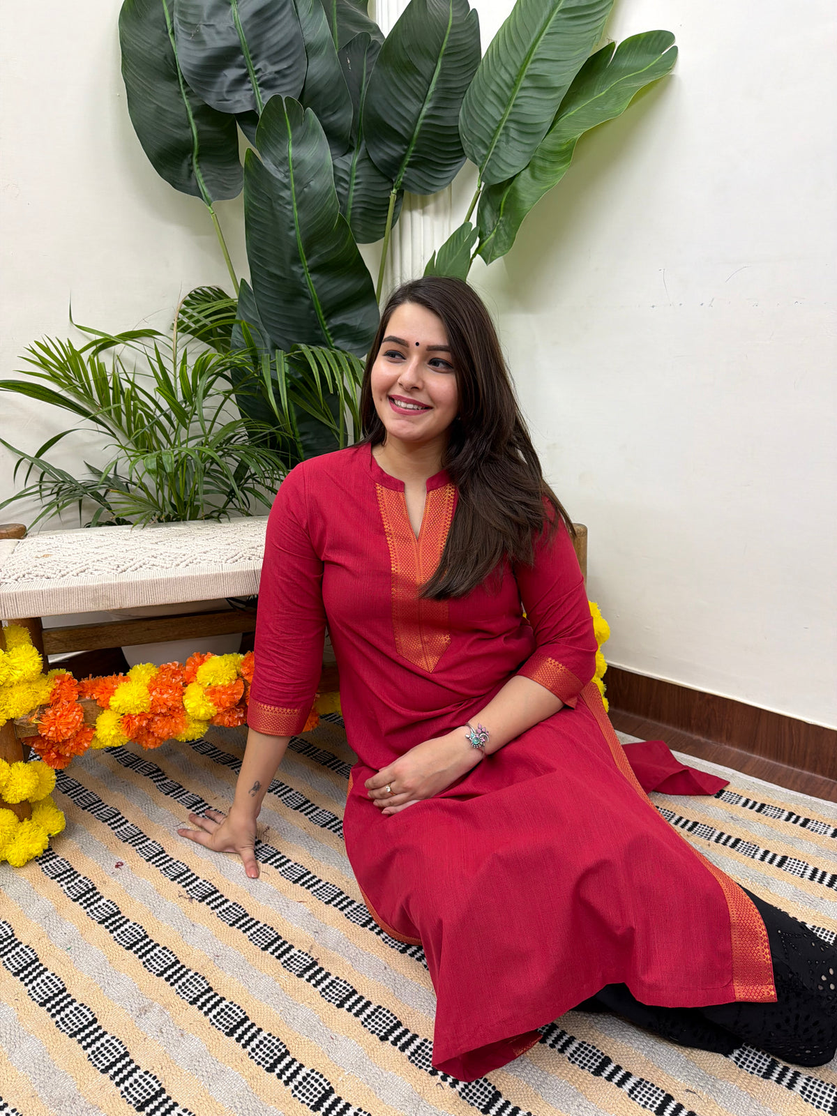 Red Narayanpeth border kurti