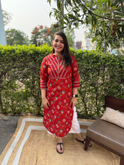 Sanganeri red floral yoke kurta