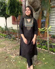 Black solid Digital printed yoke suit set