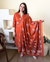 Saffron Block flower suit set