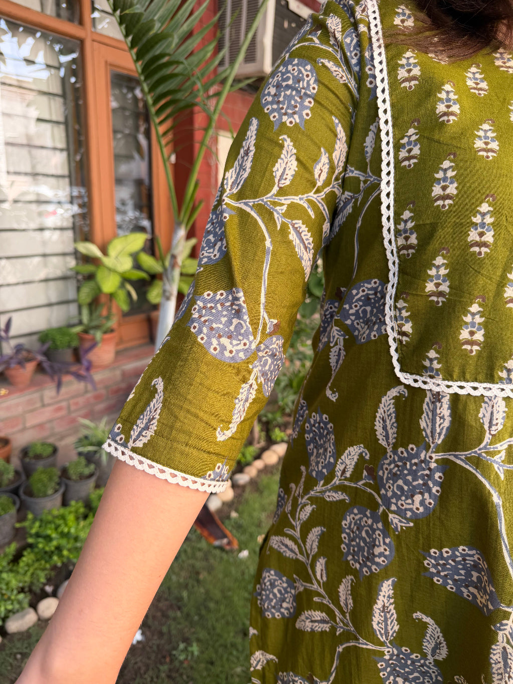 Mehendi Green Yoke Kurta sleeve design by Sanskritam