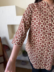 Cream Maroon Geometric Shirt sleeve detailing by Sanskritam