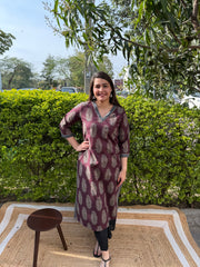 Wine kashish V neck kurta