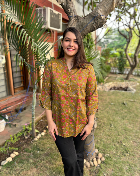 Mehendi floral shirt