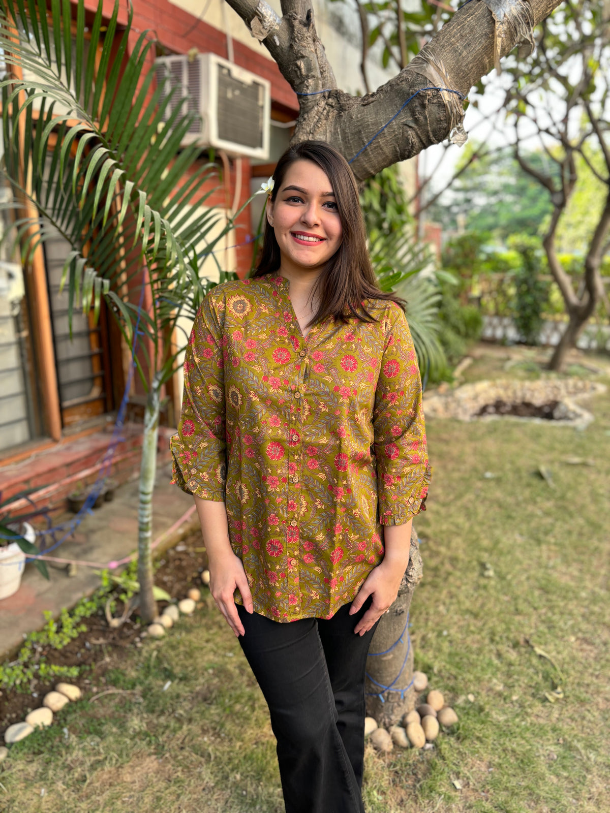 Mehendi floral shirt