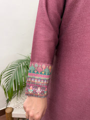 Onion pink woollen kurta with border