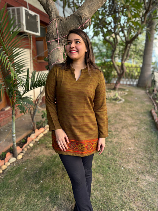 Mehendi green Kullu border woollen short kurti