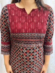 Grey Maroon Geometric yoke kurta - MYSANSKRITAM