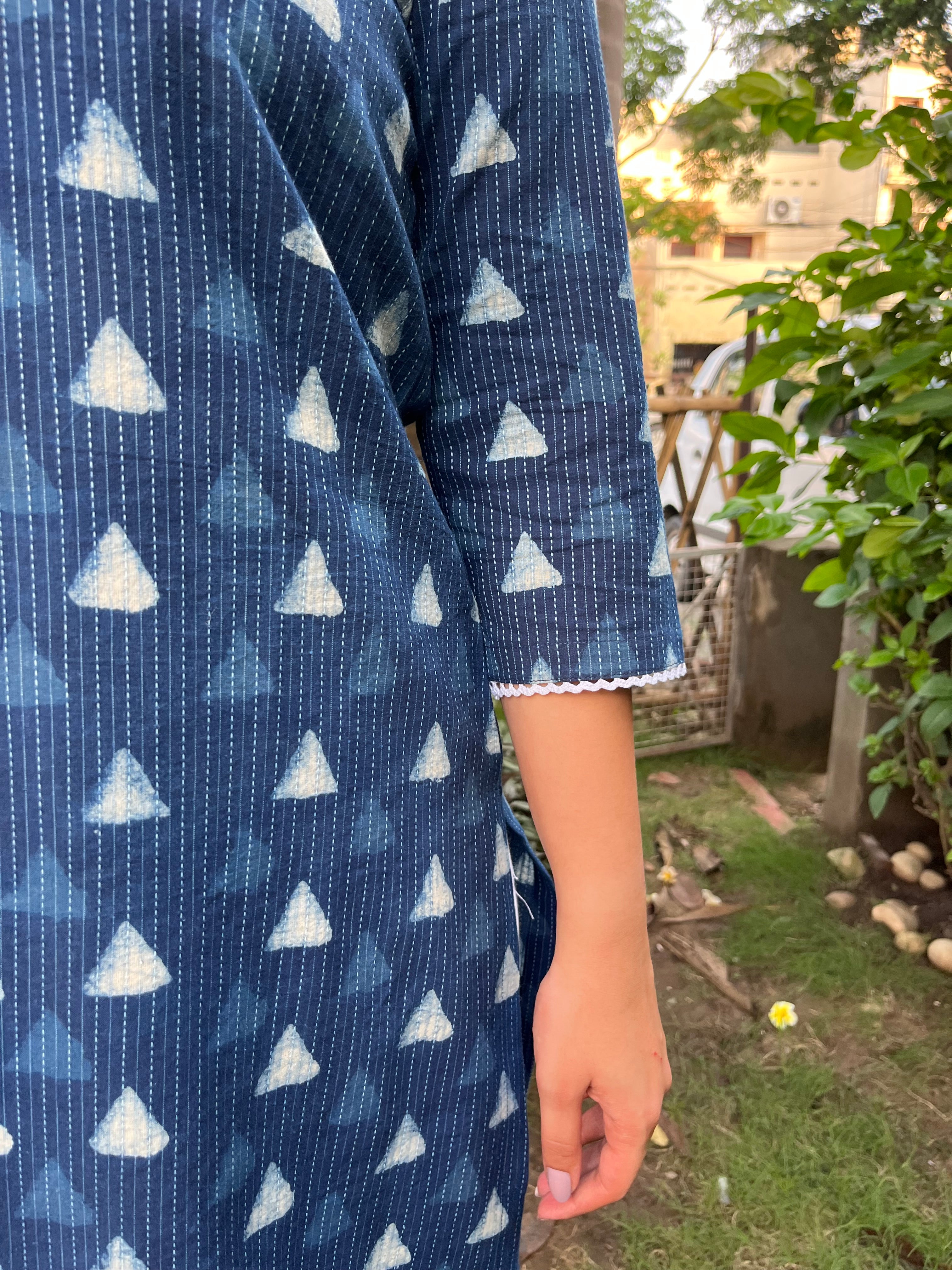 Indigo geometric Kantha kurta - MYSANSKRITAM