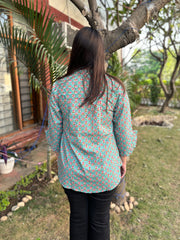 Sea green small flower button shirt