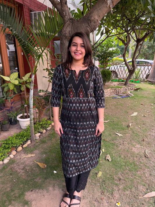 Black Ikkat Yoke  Kurta