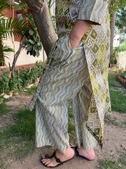 Green Bandhini zig zag palazzo - MYSANSKRITAM