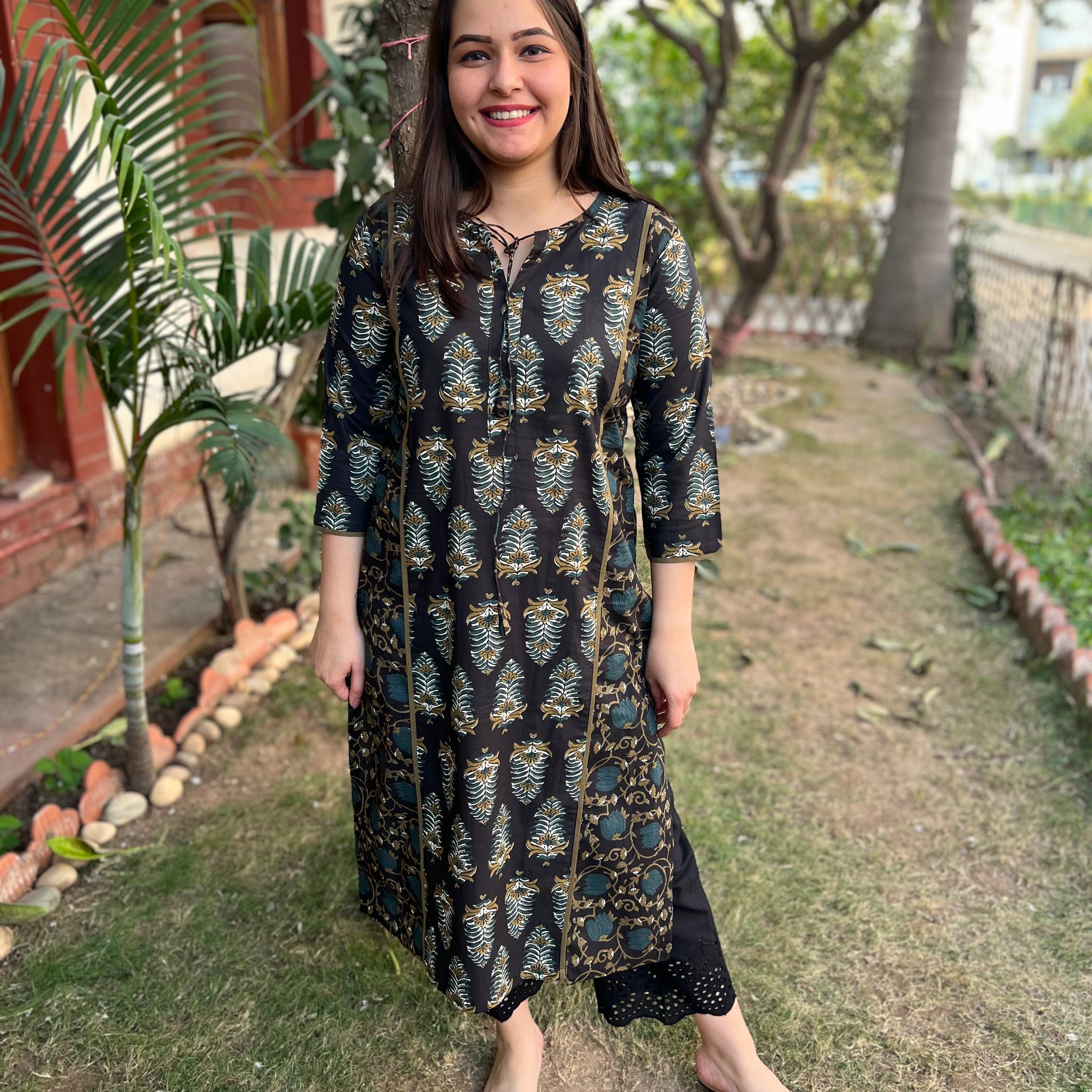 Mehendi black mix match kali kurta