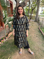 Mehendi black mix match kali kurta